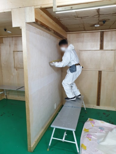 실내인테리어(도배+타일+도장) 및 욕실리모델링 기능인 양성과정 수업 대표 이미지